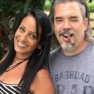 Meet your Posher, Chris junia